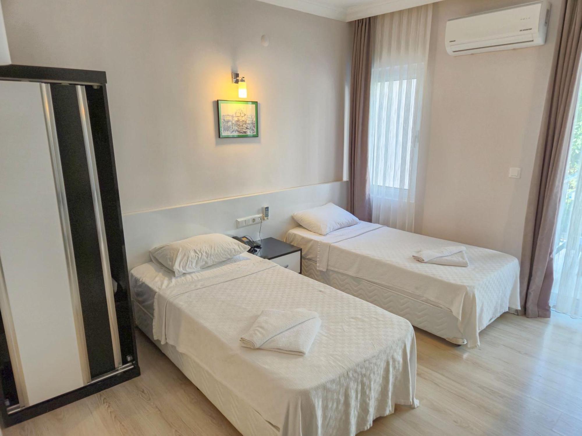Habesos Hotel Каш Екстер'єр фото